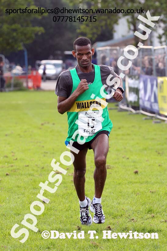Yared Hagos (Wallsend) 7th in the 2014 Blaydon Races. Photo: David T. Hewitson/Sports for All Pics
